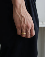 loose curved ring