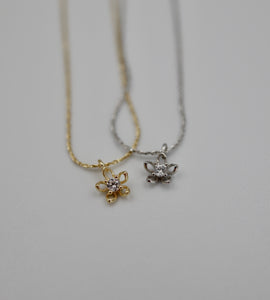 little flower necklace