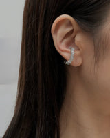 luxurious zir ring & ear cuff