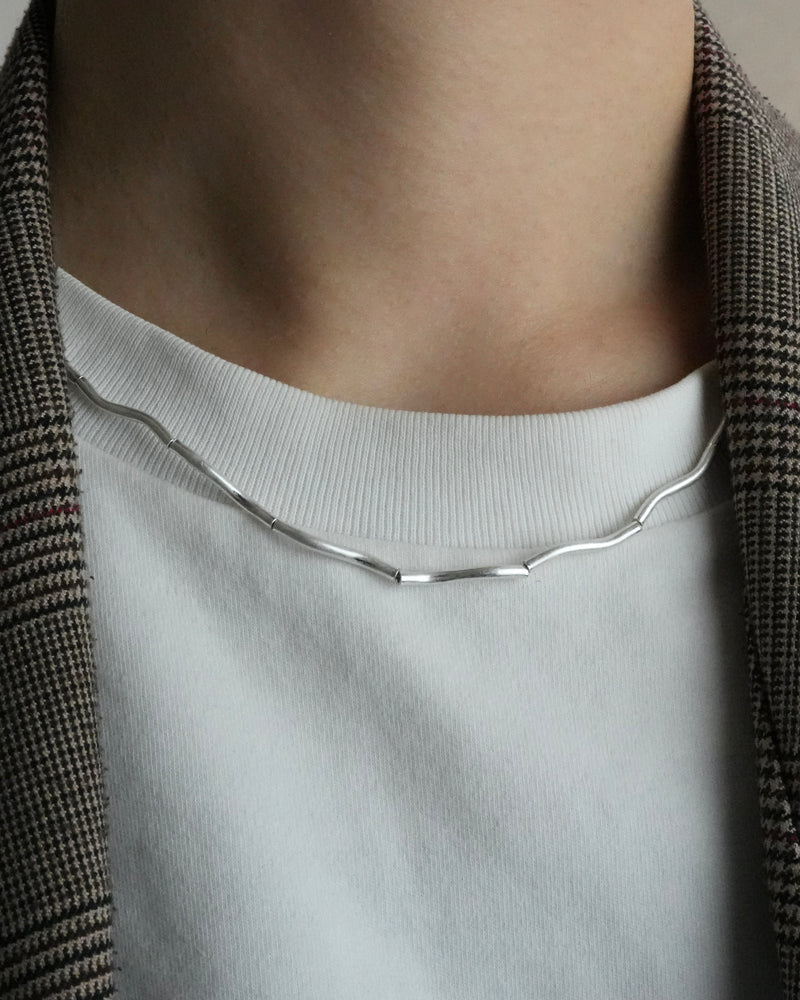 crooked line choker