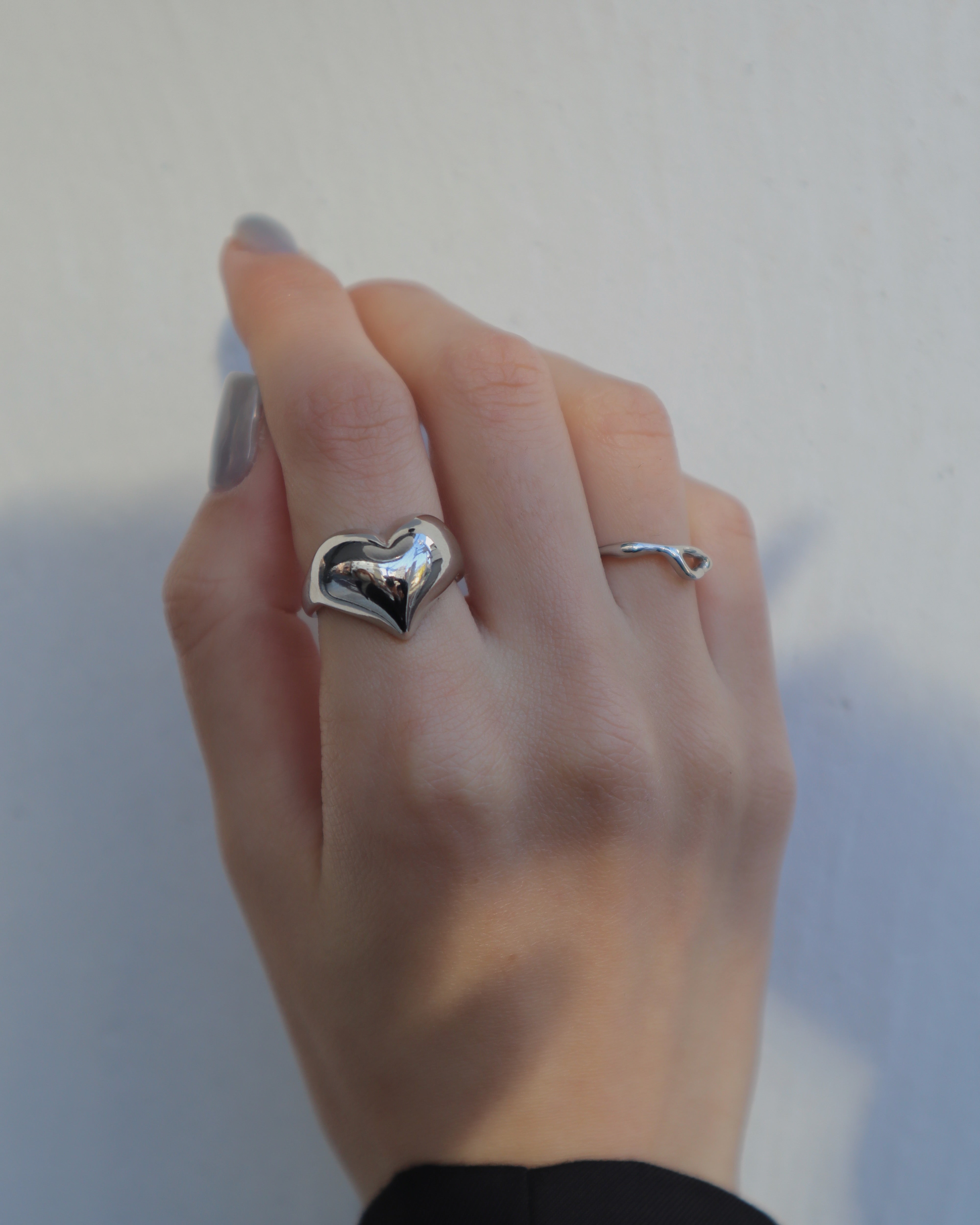 shiny heart ring