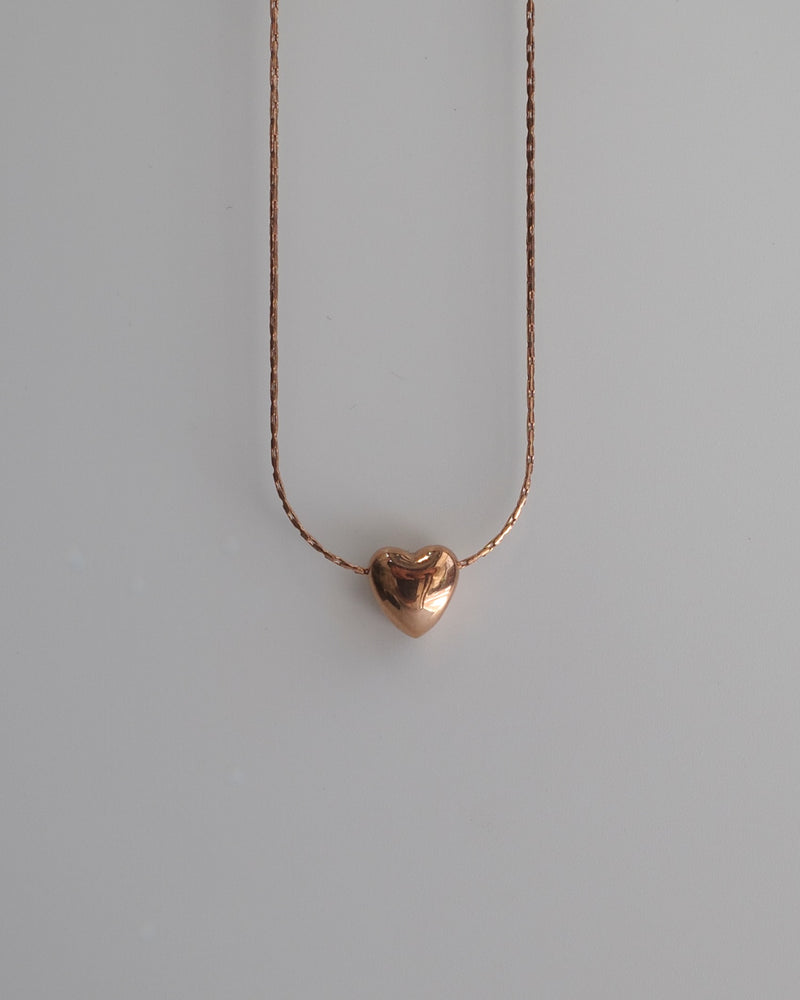 plump heart necklace