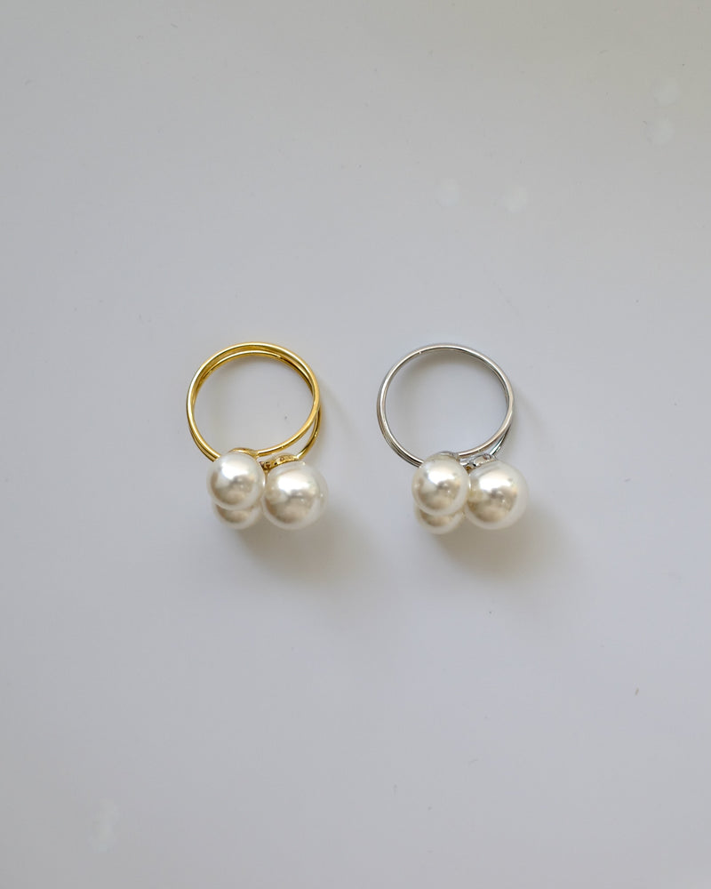 triple large pearl ring