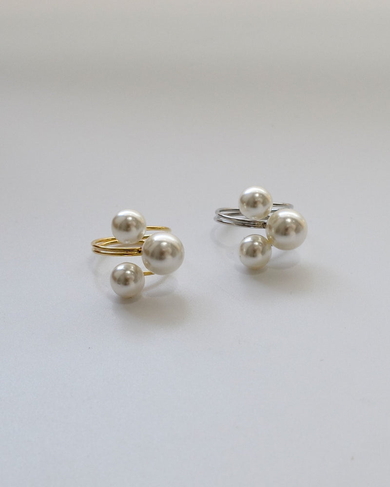 triple large pearl ring