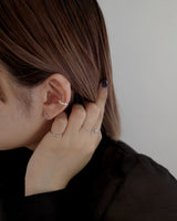 small half paerl ear cuff