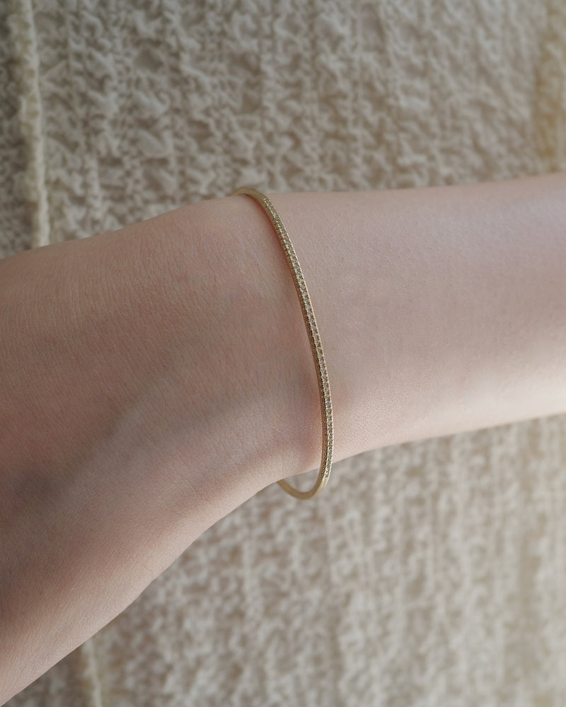 zir thin bangle