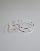 edging design clear bangle