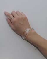 edging design clear bangle