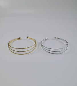 triple thin line bangle