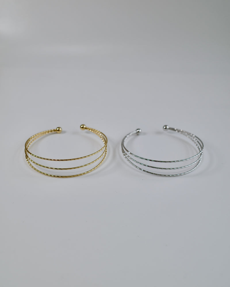 triple thin line bangle