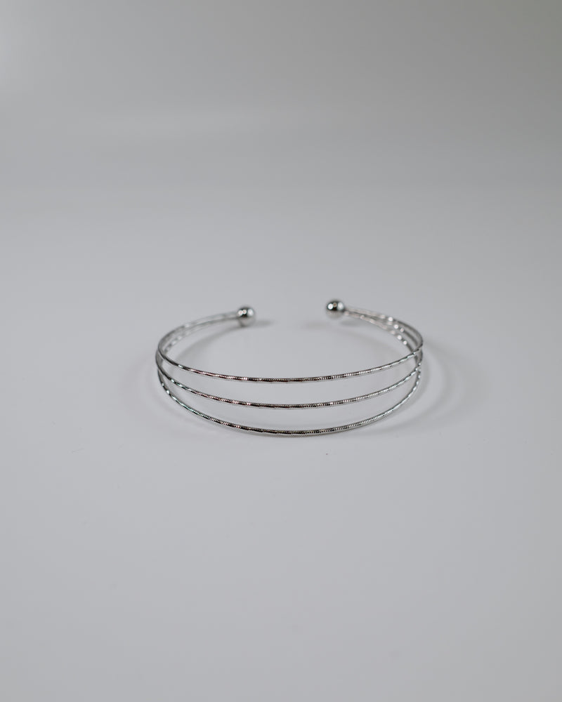 triple thin line bangle