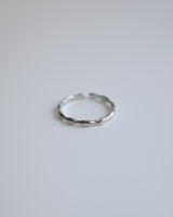 distorted thin ring