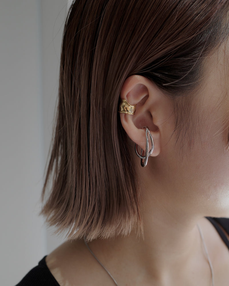 w line stylish ear cuff