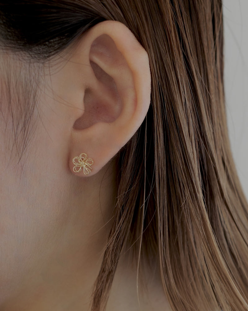 tiny flower pierce