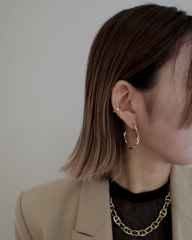 simple double line ear cuff