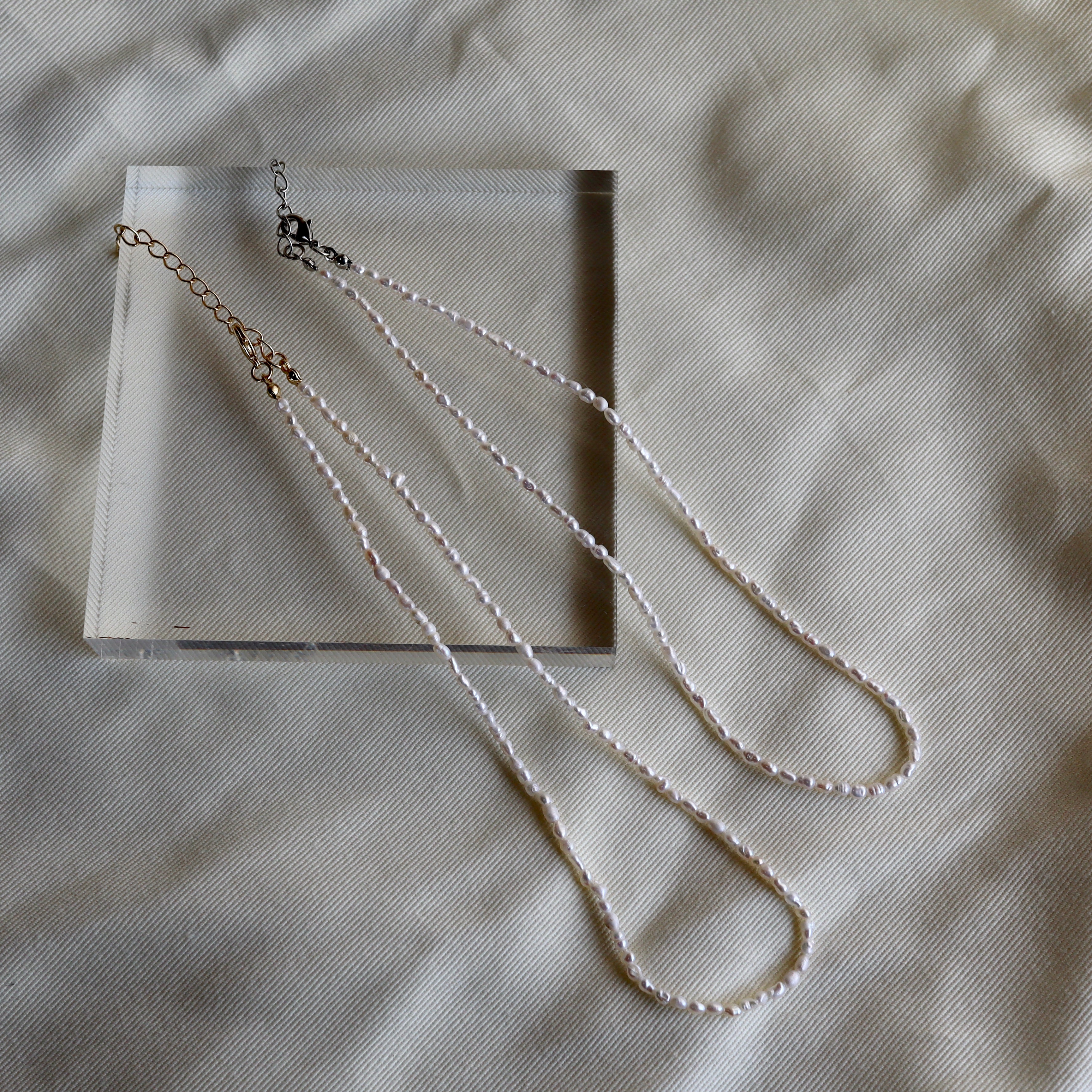 thin pearl necklace beller